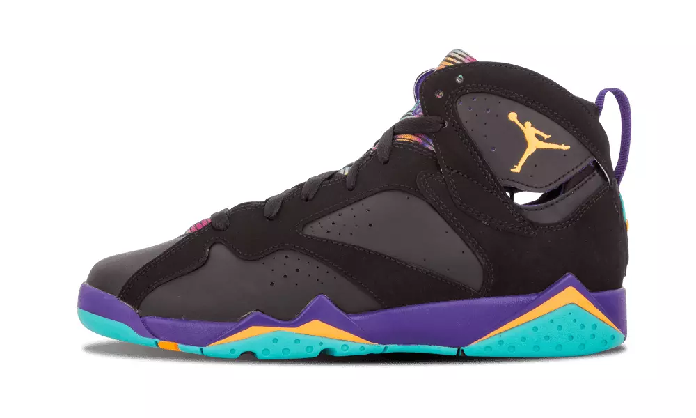 Lola 2025 bunny 7s