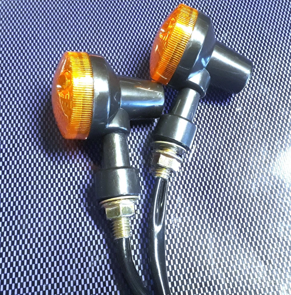 x2 CLIGNOTANTS CLASSIC NOIR POUR MOTOS HONDA YAMAHA KAWASAKI DUCATI MOTOBECANE.. - Photo 2/4
