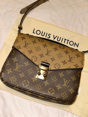 *BRAND NEW* AUTH LOUIS VUITTON Pochette Métis Reverse Crossbody - Orig $2620