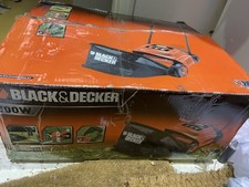 NEW Black& Decker GD300 Lawnraker 30cm 600W Garden Lawn Moss Rake Scarifier BR87