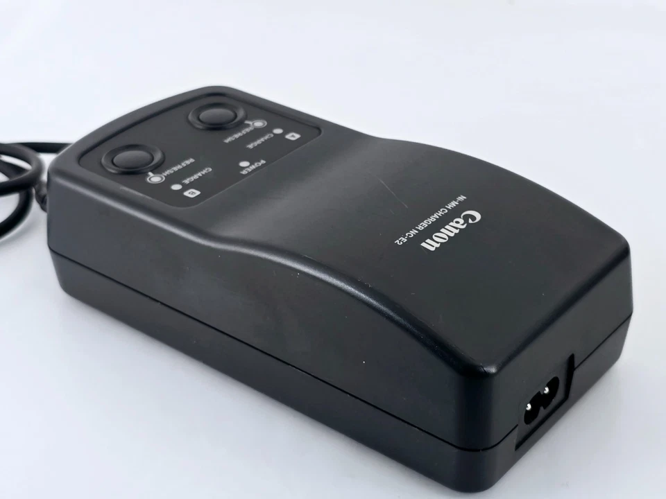 🌸[Casi COMO NUEVO] Cargador Canon Ni-MH NC-E2 de JAPÓN Foto 4 de 4