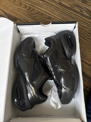 NIB - Women s Size 7 - Nike Air Max Muse Triple Black