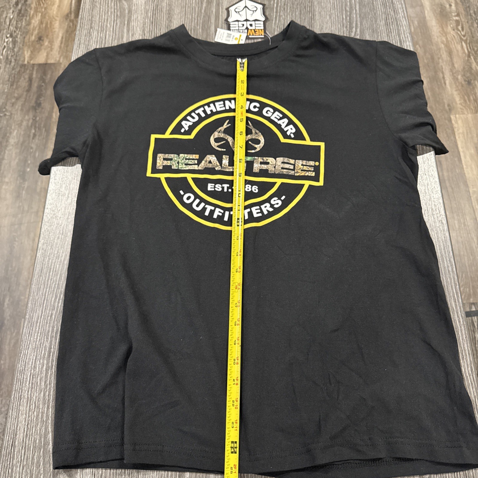 Realtree Authentic Gear Outfitters Black Crew Neck Shirt Unisex Size Lg NWT’s