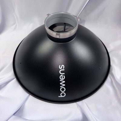 Genuine Bowens 15'' Beauty Dish Softlite Reflector Strobe Lighting  MINT!