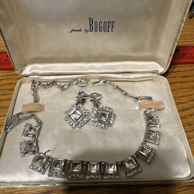 Signed BOGOFF Vintage Rhodium Rhinestone Demi Parure In Box Estate