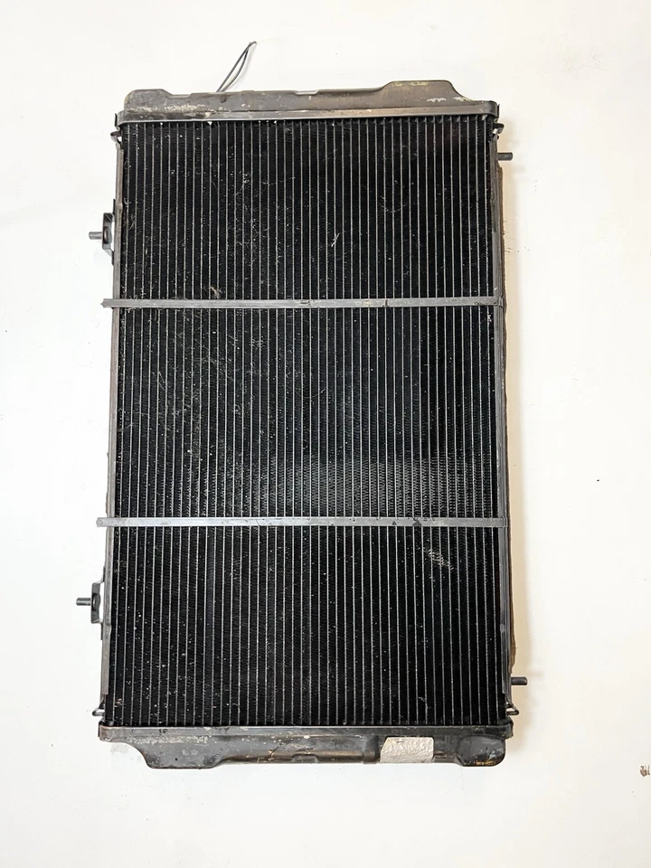 Radiador OEM 82-87 Jaguar XJ6 Serie 3 OEM CAC5064/01 74K micrófonos Foto 4 de 4