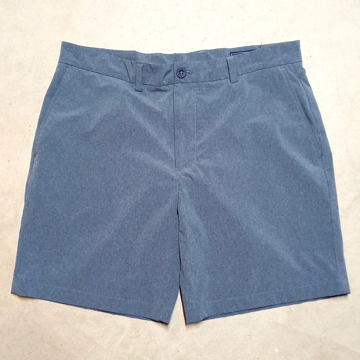 Short Vineyard Vines blanc et bleu marine taille 36 USA