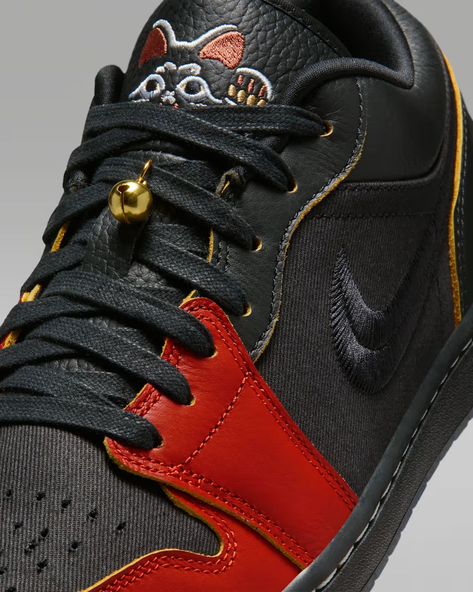 Air Jordan 1 Low SE 