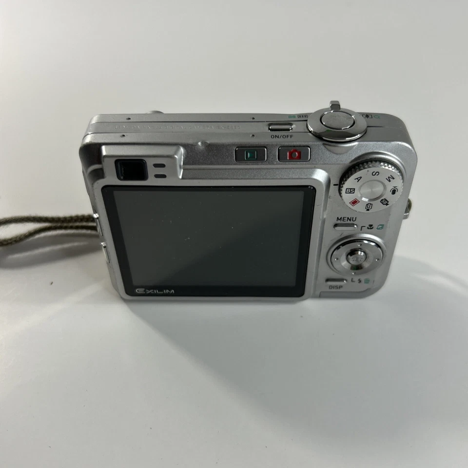 Casio EXILIM EX-Z850 8.1MP Digital Camera Silver w/ Battery, SD Card - Image 4 of 4