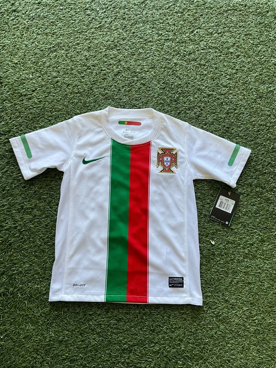 Nike Portugal Youth (Kids) Away Jersey 10/11 - White/Red/Green | eBay
