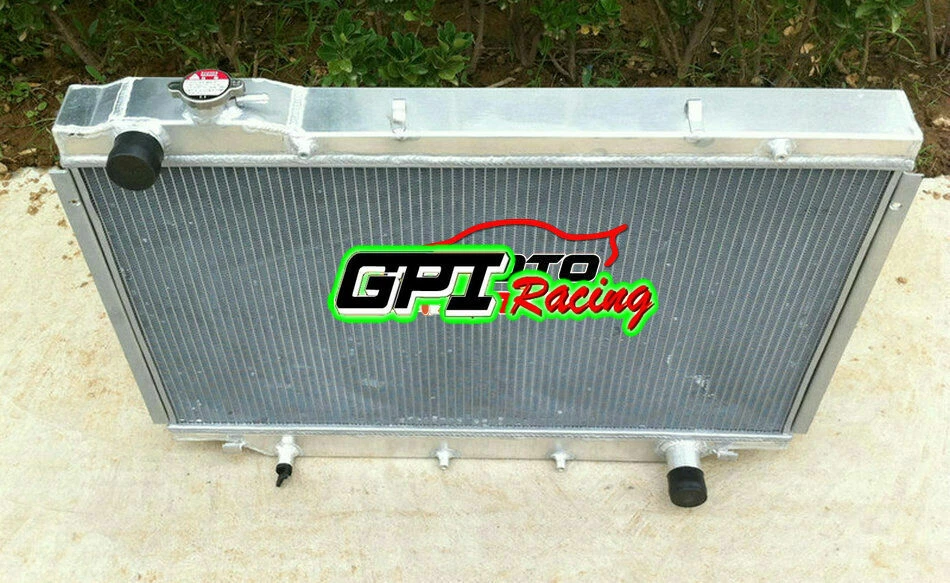 Aluminum Radiator+Fans For Toyota Land cruiser 80 Series HDJ80 HZJ80 MT - Image 2 of 4