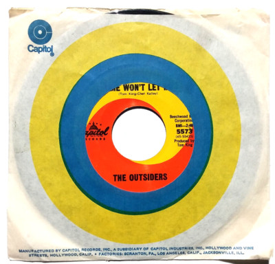 THE OUTSIDERS - Time Wont Let Me / Was It Really Real - Vinyl 1st 45rpm 5573 