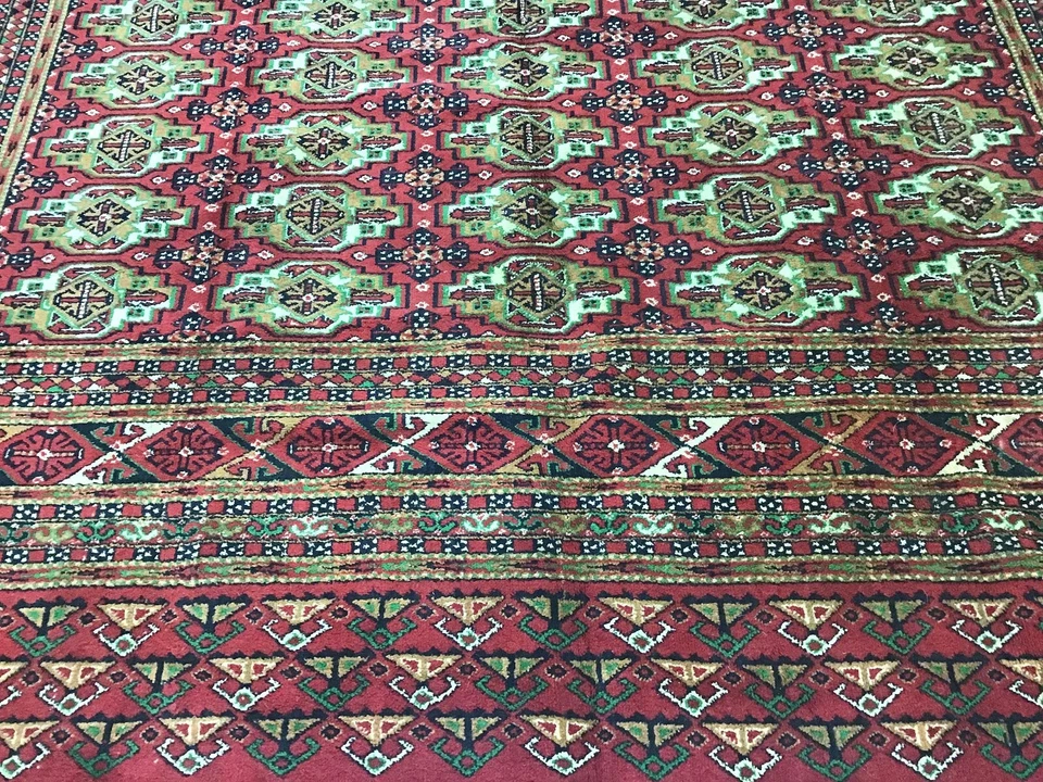 8'8" x 12'11" Red wool area rug - Image 4 of 4