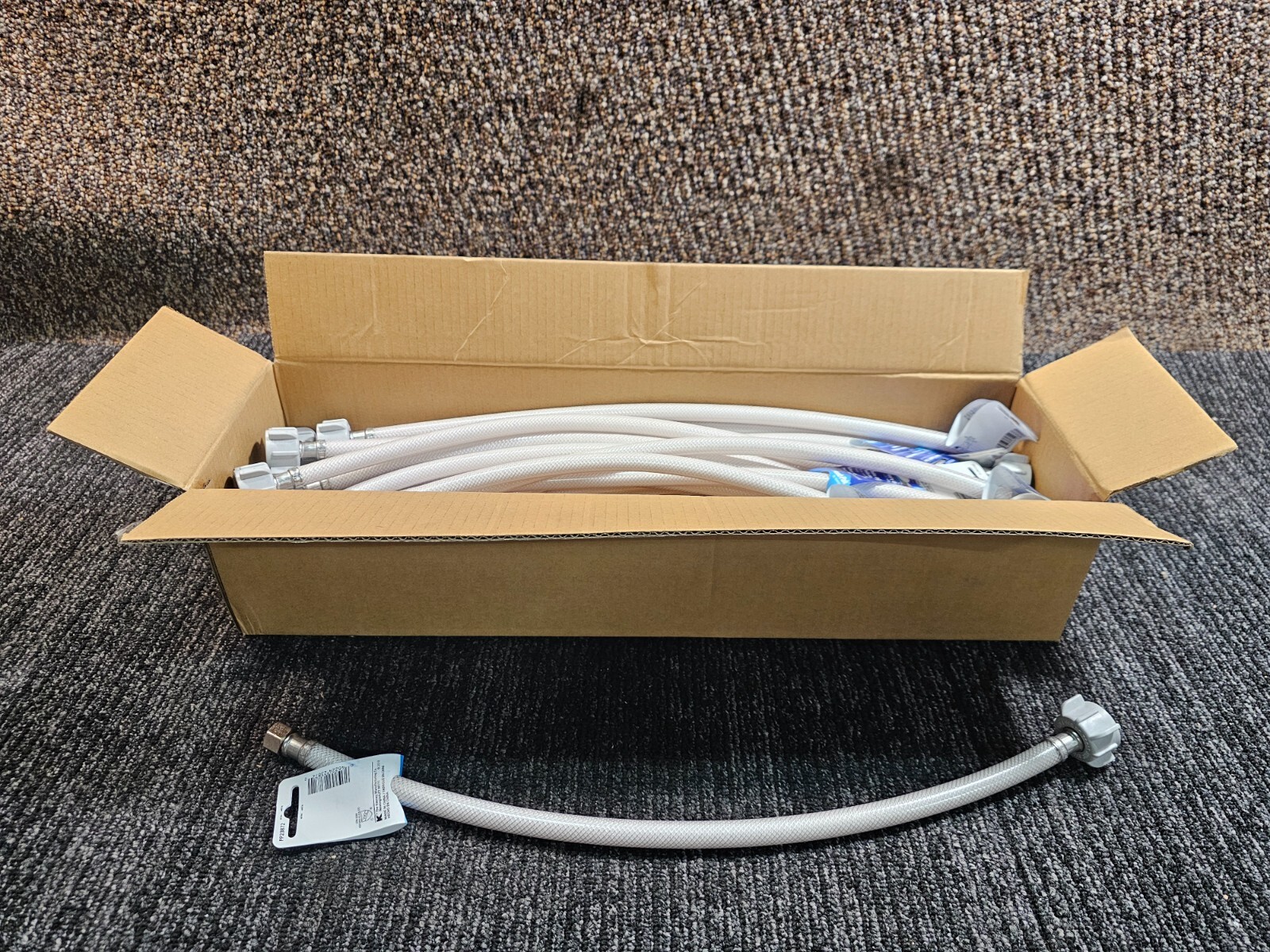 (QTY 25) Plumb Pak PP23872 3/8" x 7/8" x 20" E-Z Toilet Supply Tube, Vinyl