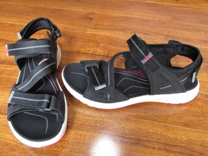 ecco terra sandal