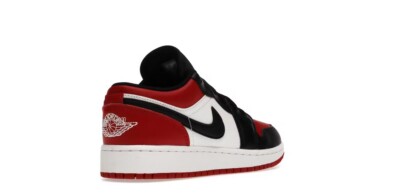 Nike Air Jordan 1 Low Bred Toe Sz GS 4.5Y / Womens 6 Chicago Black