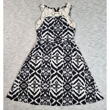 A Line Lace Detail Dress Above Knee Mini Sleeveless Juniors Size XS Black White