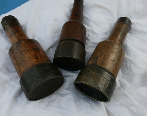 3 Old Coopers tools unusual old tools mallet ? Bung tools antique tool - Picture 4 of 4