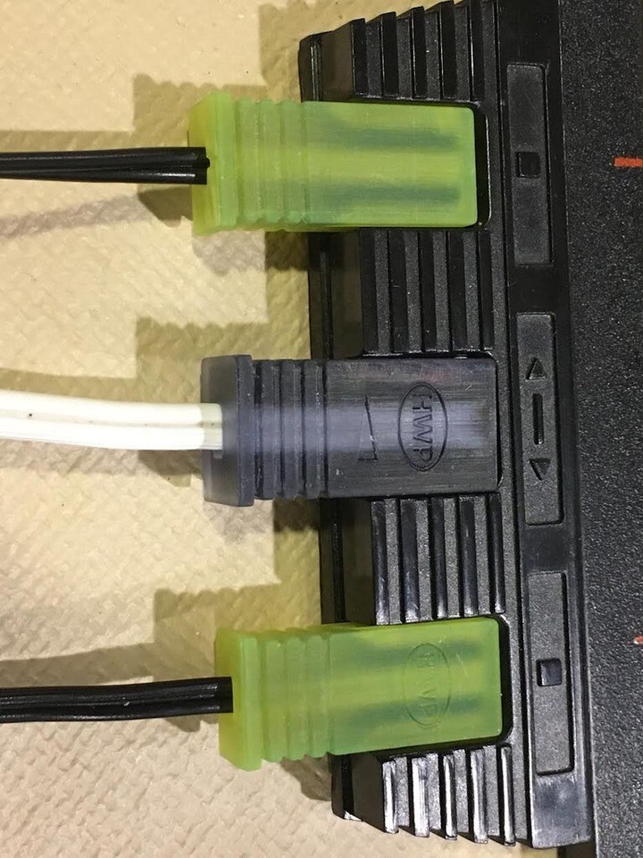 HWP slot cars 4pc HO Slot Car Controller Adapter Plugs for AFX/AW power