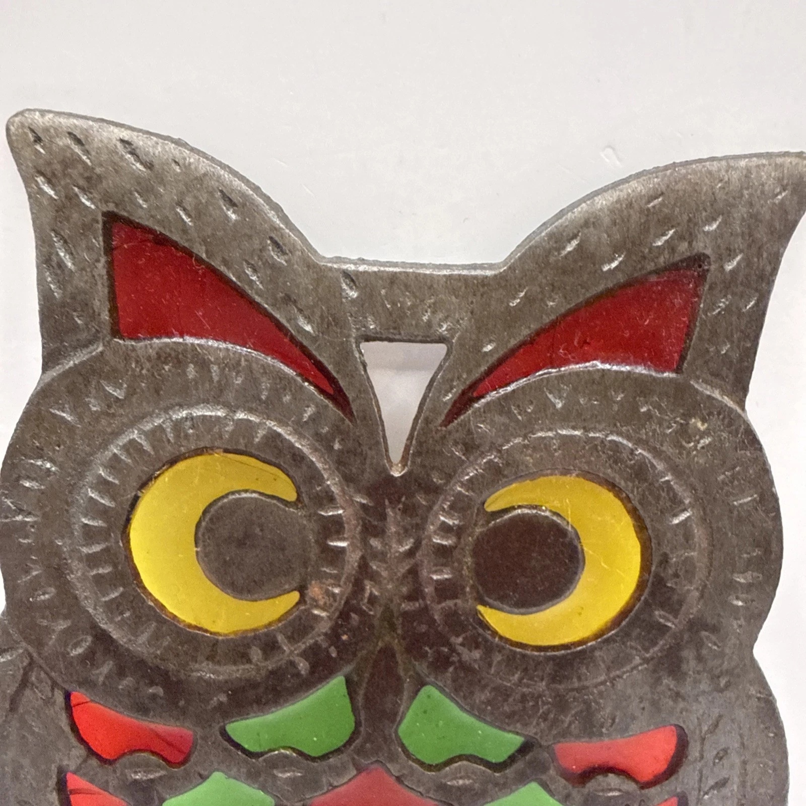 VTG MCM Cast Iron & Stain Glass Owl Trivet 60-70s Kitschy Decor - product detail image 3