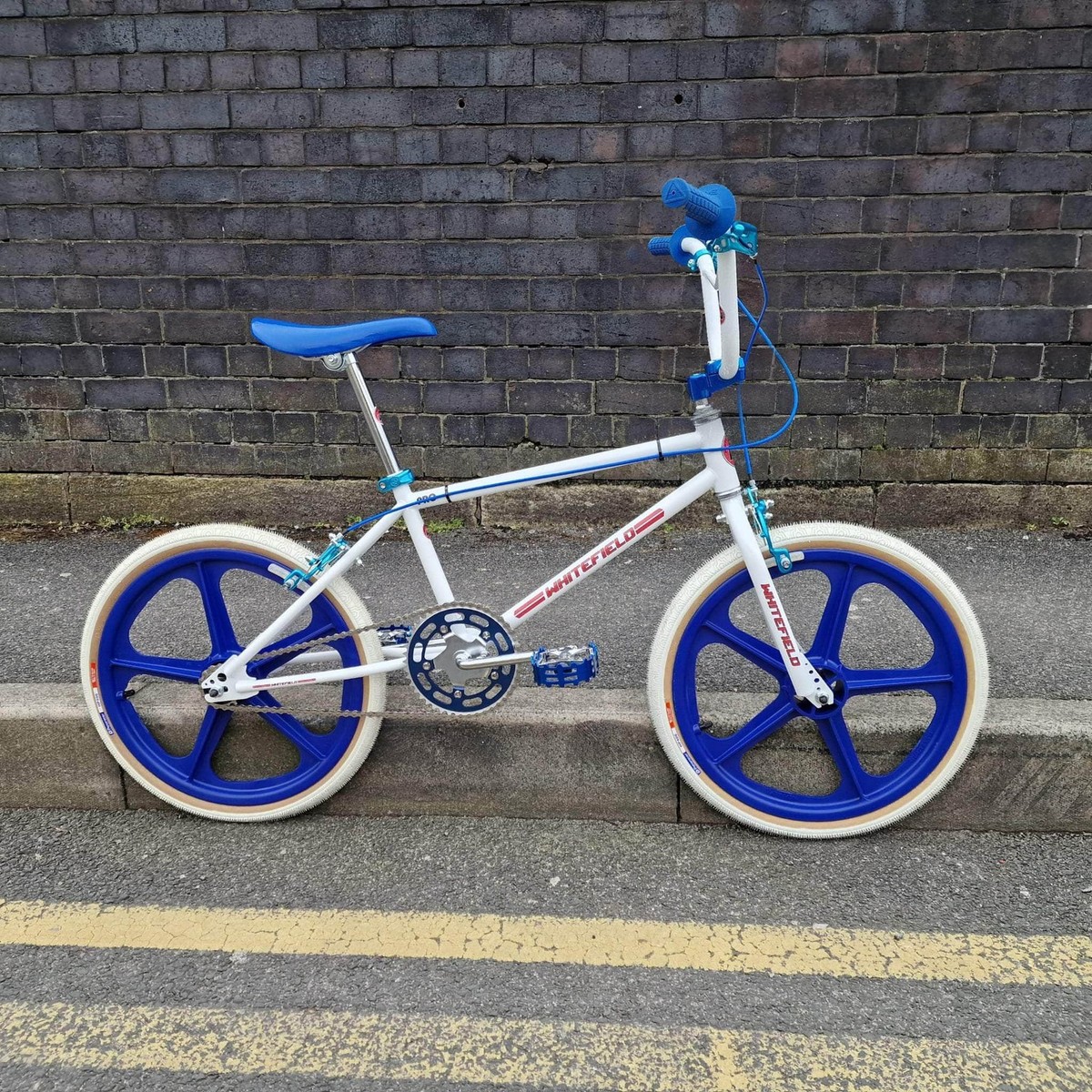 Whitefield Pro Tuff Old School BMX Bike White/Blue Limited Edition