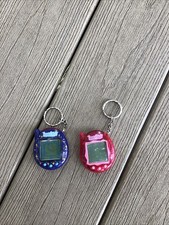 2004 Tamagotchi Connection V3 - Pink Transparent VGC Working, Blue Isn t Workin