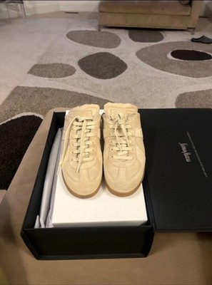 Maison Margiela Beige Low Top Lace-Up Sneakers Unisex Rubber Outsole