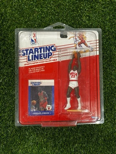 Kenner Starting Lineup Michael Jordan NBA 1988 Figure with Collector Card