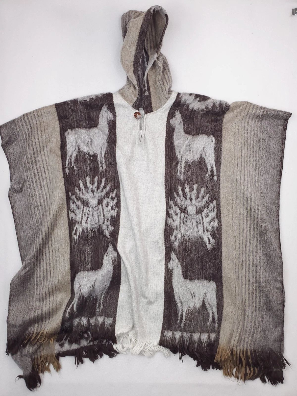 Samay Ecuador Alpaca Wool Blend Poncho Adult One Size Tribal Llama Fringe
Opens in a new window or t