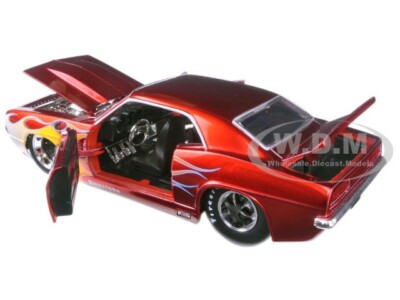 ジェイダトイズ BM 1/24 1969 シボレー カマロ RED/FLAMES 1969 CHEVROLET CAMARO RED W/FLAMES 1/24 DIECAST MODEL CAR BY JADA