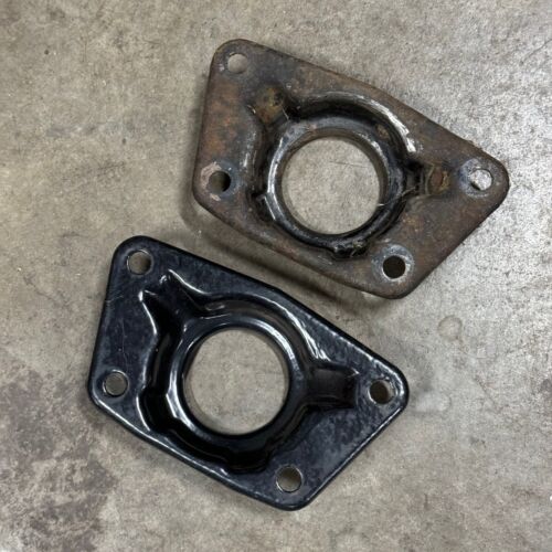 Porsche 356 Torsion Barre Housse Paire W/Centre Trou Ressort Assiette - Picture 4 of 6