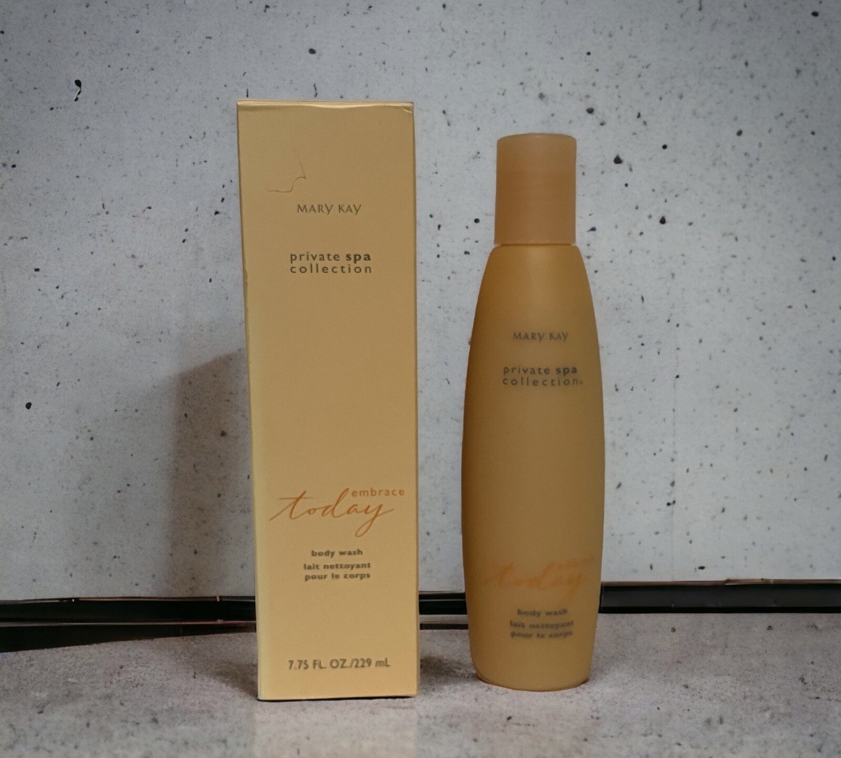 New Mary Kay Private Spa Collection Embrace Today Body Wash Oz NOS  414600