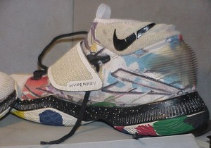 nike 820219 100