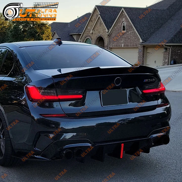 CMS STYLE GLOSS BLACK REAR DIFFUSER W/ LED LIGHT FOR 2019-2022 BMW G20 3 SERIES - Imagem 2 de 4