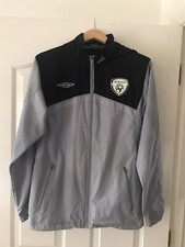 Republic Of Ireland Windbreaker Rain Coat Jacket Umbro New Balance small S