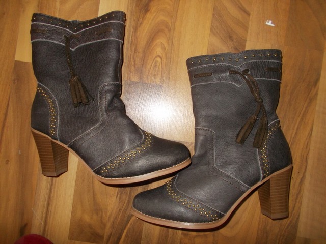 dingo adobe rose boots