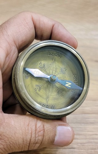 Vintage Collectible Brass Compass Quote Engraved Antique Reproduction Best Gift. - Picture 7 of 7