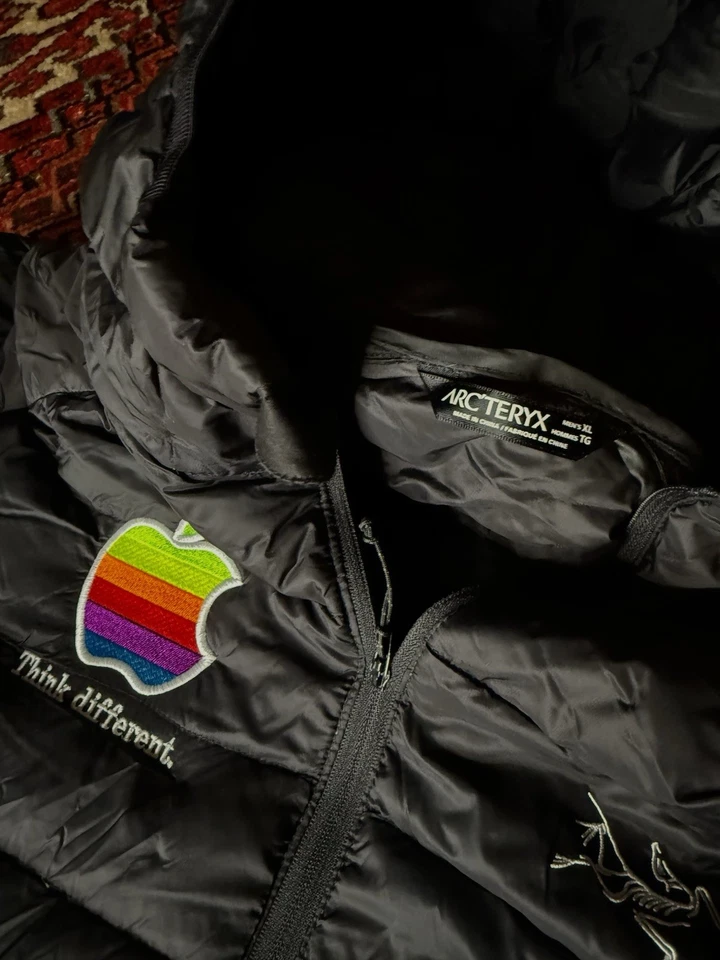 Chaqueta con capucha de plumón Arc'teryx Cerium LT para hombre, XL, petrificada buena personalizada Foto 3 de 4