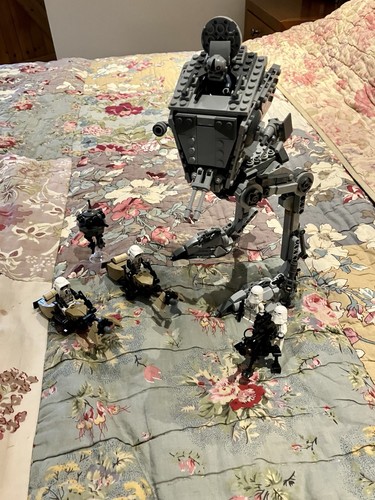 Lego Star Wars Bundle: AT-ST 75322, Speeder Bikes 75353, Custom E-web Cannon - Picture 1 of 6