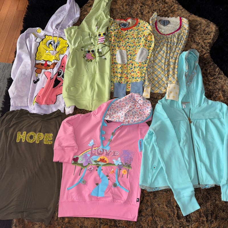 Y2K Set Of 7 Tops Scrapbook Natural Life Kidrobot & LA Kitty Brands