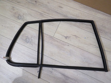 VW Golf 4 IV 4/5 Türer Scheibendichtung HR hinten rechts 1J6839432C Fenster