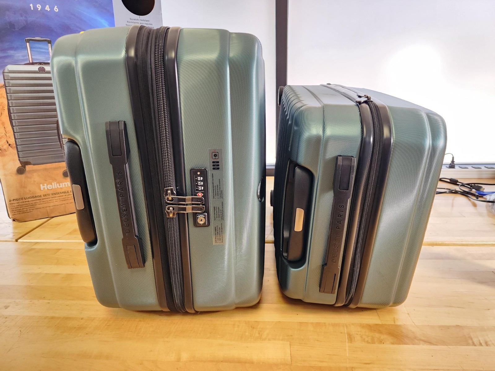 2 PCE GREEN Delsey Helium Edge Hardsided Luggage Suitcase Set Bags Carryon Check