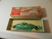 VINTAGE WALT DISNEY NAUTILUS SUBMARINE TOY- 20,000 LEAGUES UNDER THE SEA- W/BOX