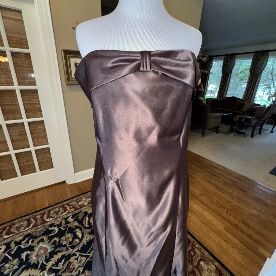 Vestido Scott Mcclintock Longo Cetim Sem Alças Anos 90 Vintage Marrom Tamanho 14 - Imagem 4 de 4