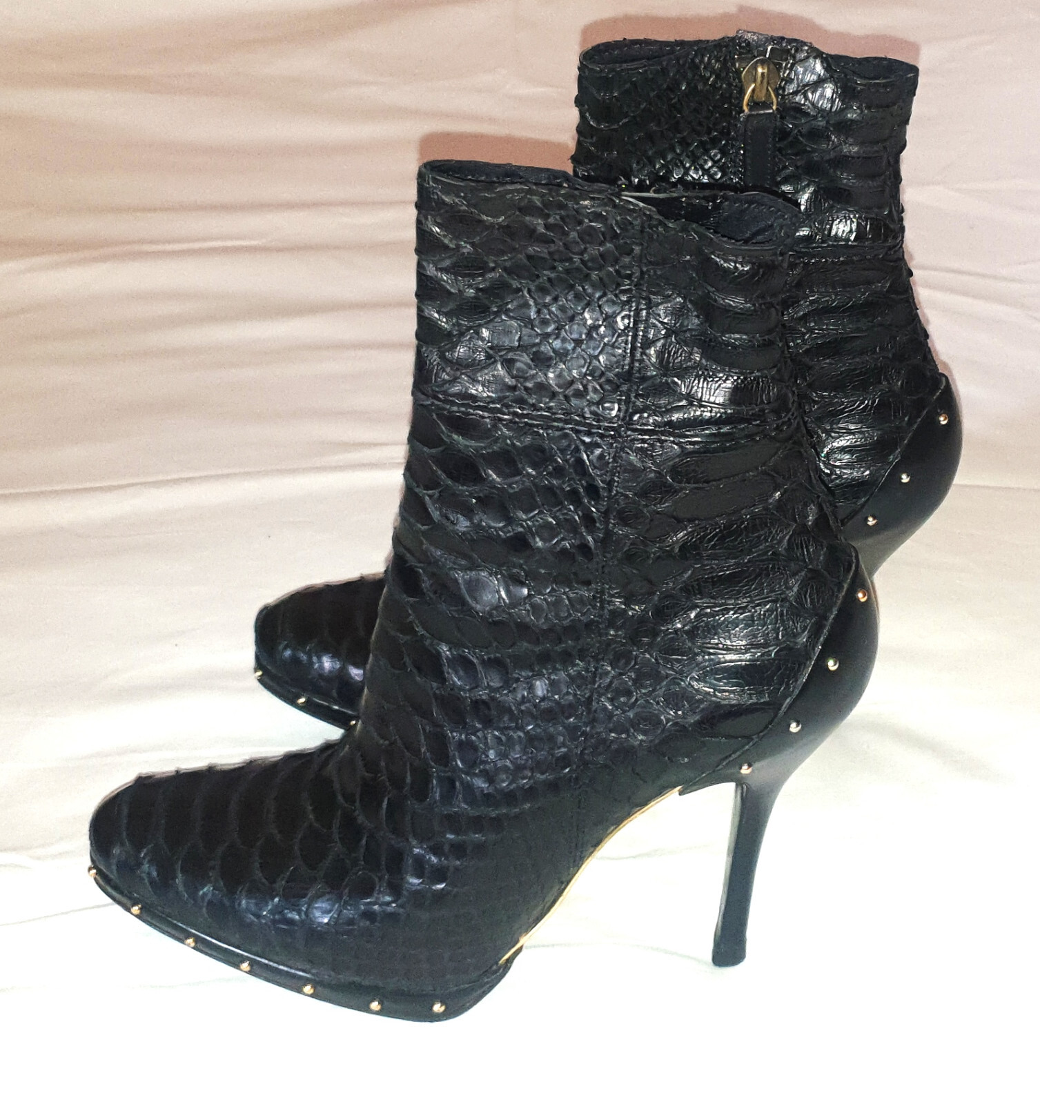 GUCCI ~ Tom Ford era RARE Real ANACONDA ankle boots ~US:7.5 ; EU:37.5 *AUTHENTIC image 3