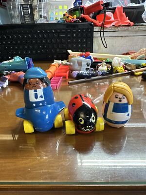 VTG Tonka Toddler Peek A Boo Face Changing Finger Puppet Egg Shape Weeble Figure