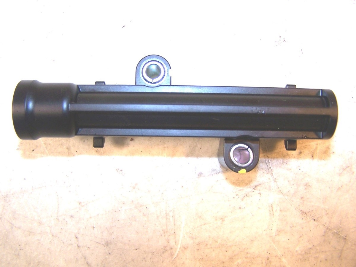 HONDA 
レブル250　低走行 HONDA CBR600 NOS OEM INJECTOR UPPER FUEL RAIL PIPE CBR 600 16640