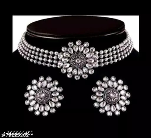 Set Girocollo Indiano Elegante per Donna foto 3