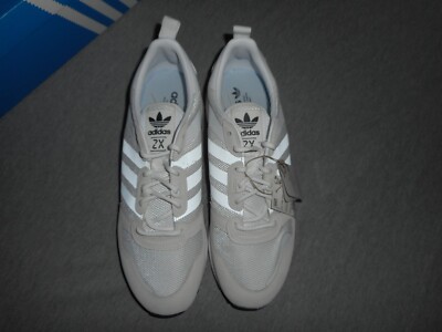 adidas gazelle silver green womens adidas Tyshawn II (Cloud White/Collegiate Navy/Grey One) 9.5