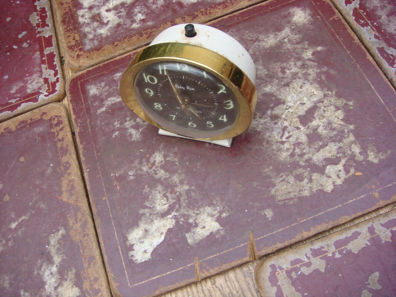 Old Vintage Antique Mantel Clock For Spare to repair eBay